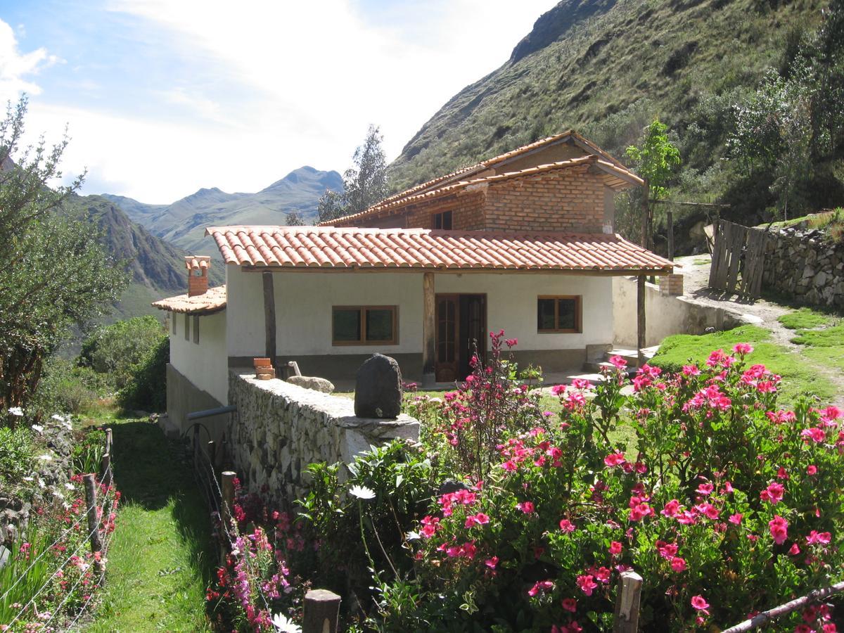 Hospedaje Illariy Yanama Extérieur photo